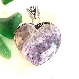 925 Sterling Purple Chariote Heart  Pendant